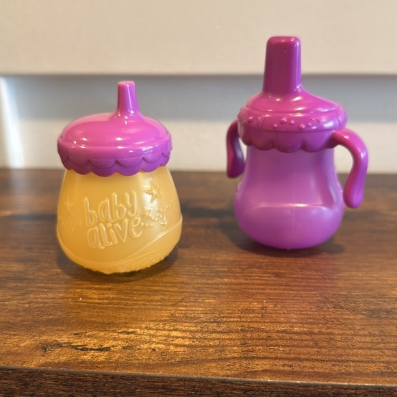 Baby Alive 2 Purple Replacement Doll Sippy Cup Bottle Accessory Toy plastic - Picture 3 of 4